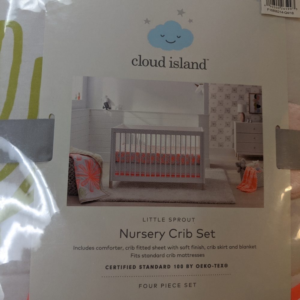 Crib bedding set - Picture 7 of 8
